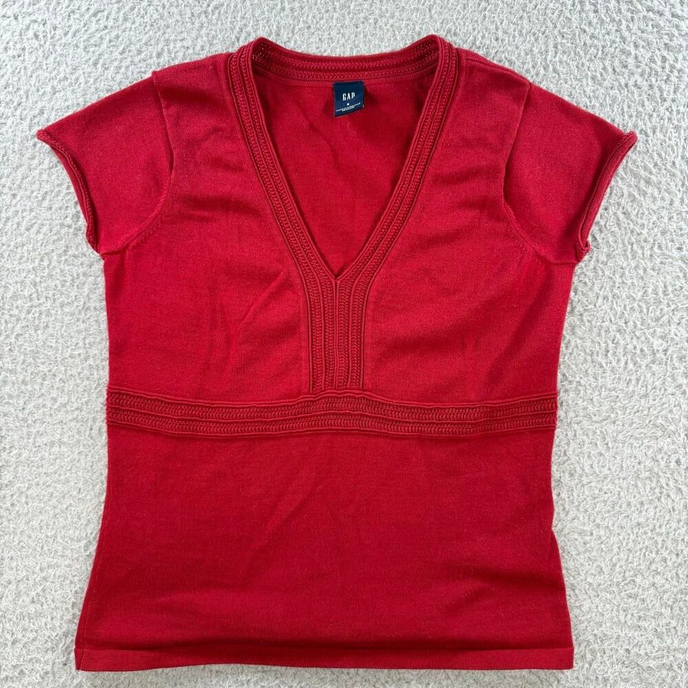 Gap Women's Red T-shirt